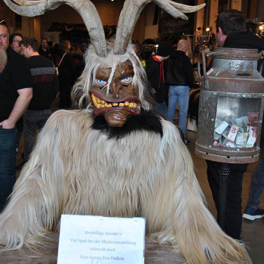  | Maskenausstellung in der Alten Saline