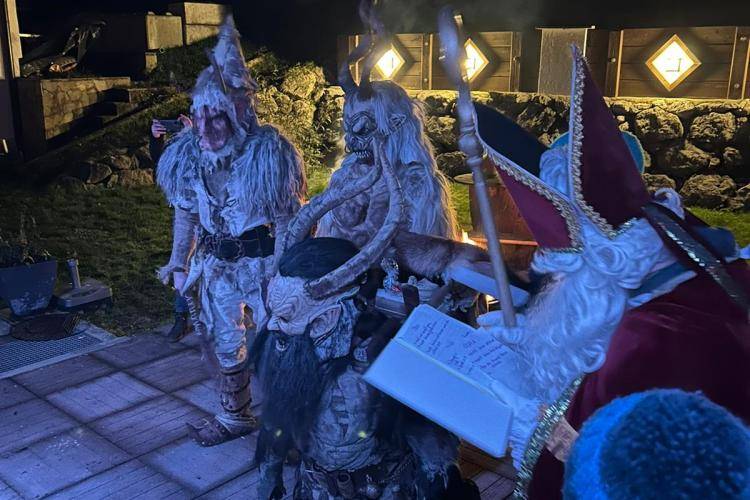 Seitenstettner Ursprungsteufeln | Hausbesuch Waidhofen a. d. Ybbs (NÖ) | 06.12.2022