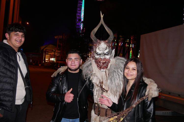Seitenstettner Ursprungsteufeln | Lauf Wintermarkt am Riesenradplatz-Prater (W) | 27.11.2022
